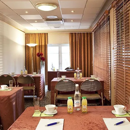 Hotel & Oceania Le Conti Brest